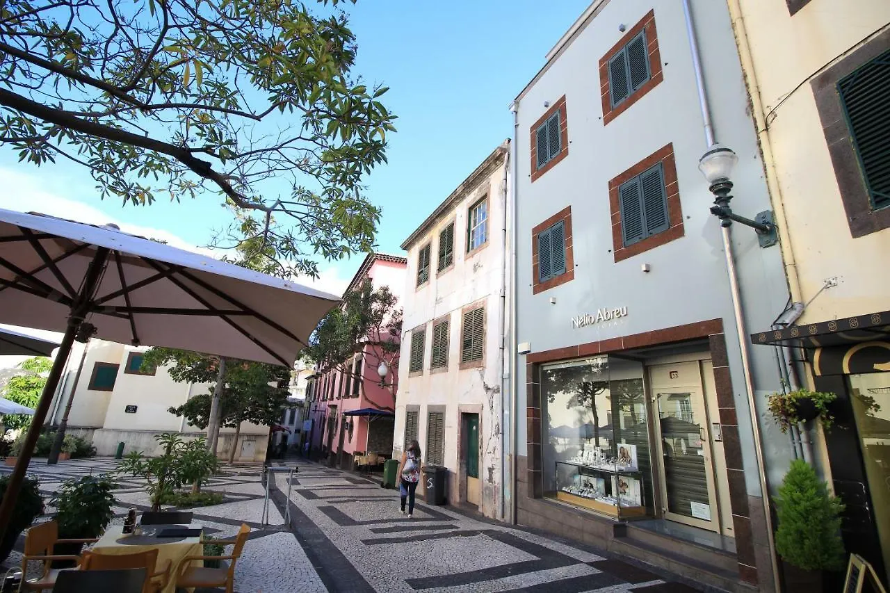 Tr3S Qu4Rtos Carmo By Analodges Funchal